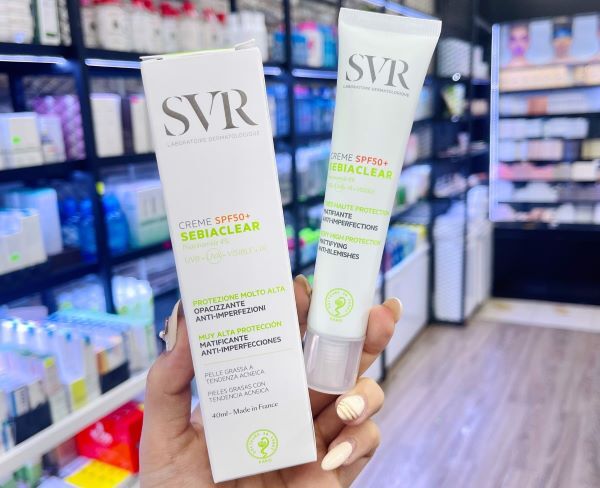 SVR Sebiaclear Creme SPF50+ SVR Sebiaclear Creme SPF50+