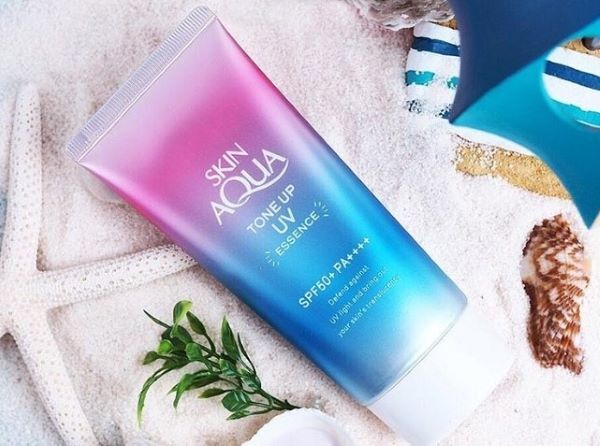 Skin aqua Tone Up UV Essence SPF 50+/PA++++ Skin aqua Tone Up UV Essence SPF 50+/PA++++